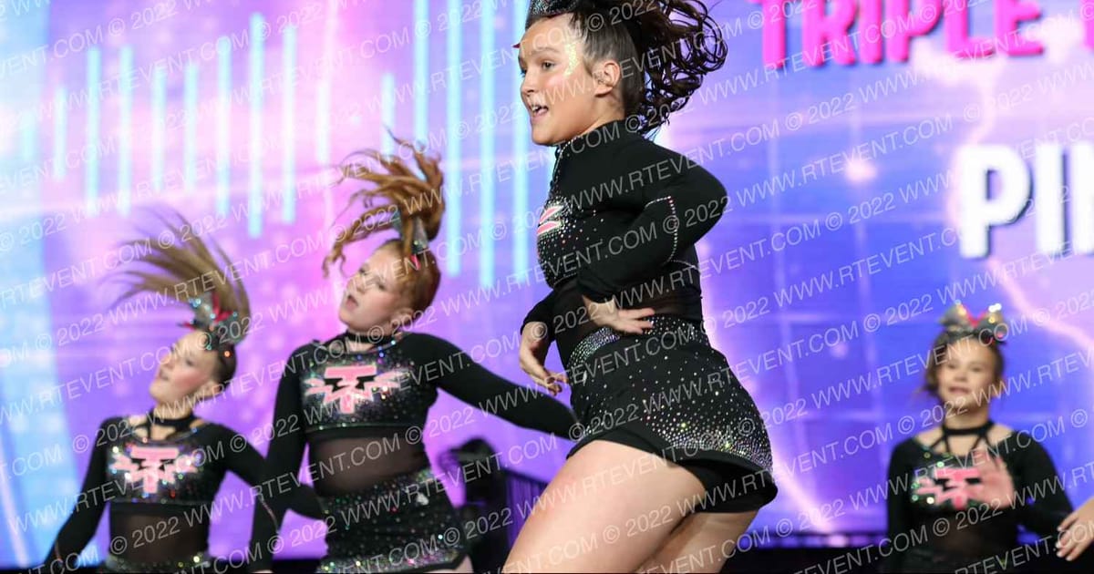 Triple Threat All-starz pink poison · All Star World Championships Thursday