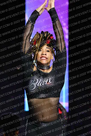 Blaze Cheer and Tumble STRAIGHT SHOOTAS
