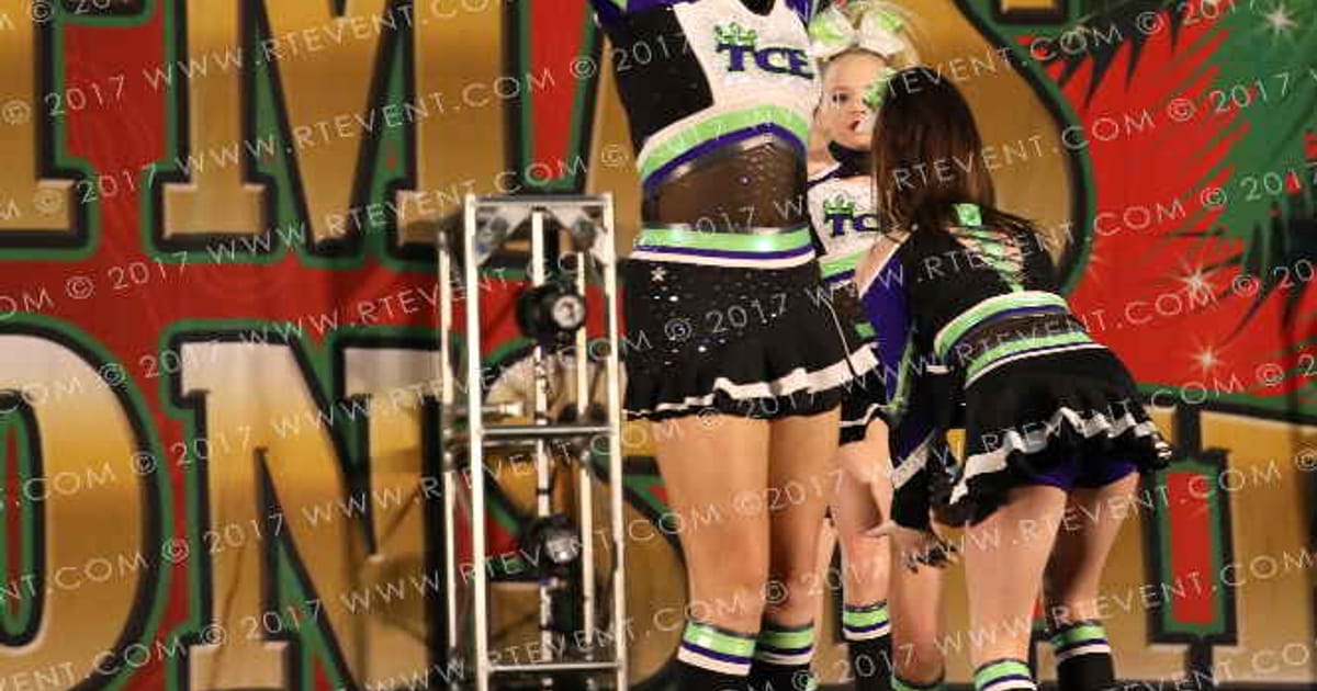 Triple Crown Elite LIME LADIES · American Cheer Power Gatlinburg