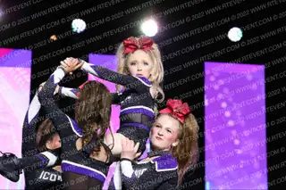 Iconic All Stars Renegade