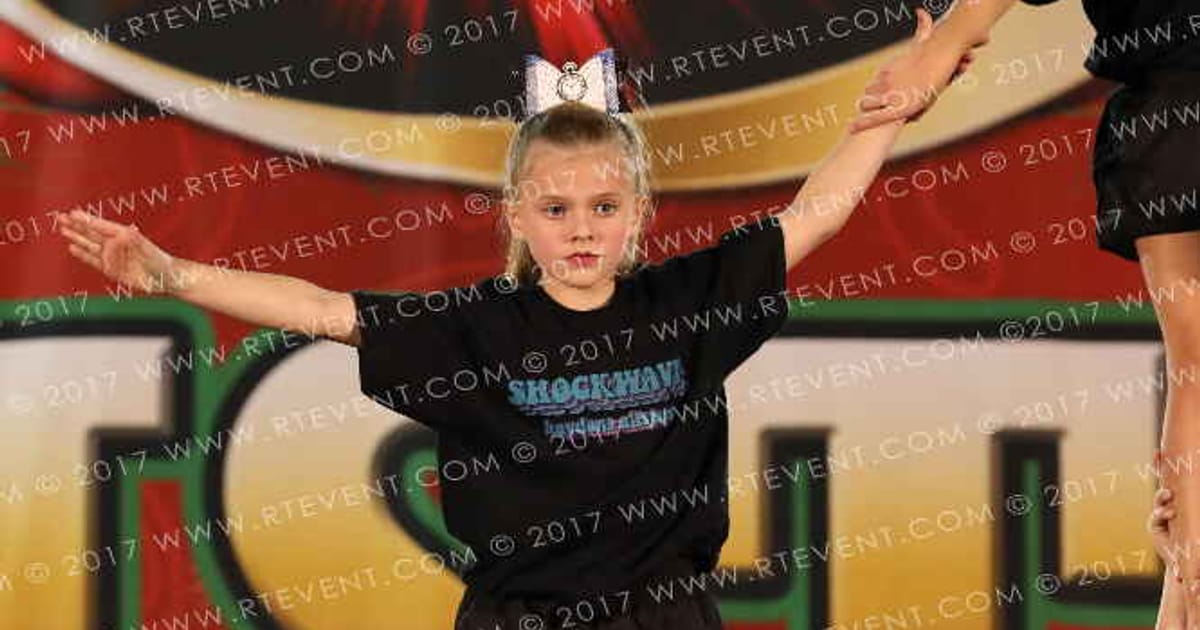 Haydens All Stars Shockwave · American Cheer Power Gatlinburg