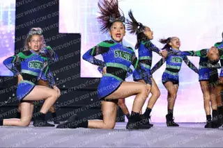 Fyrestorm Cheer Black Ice