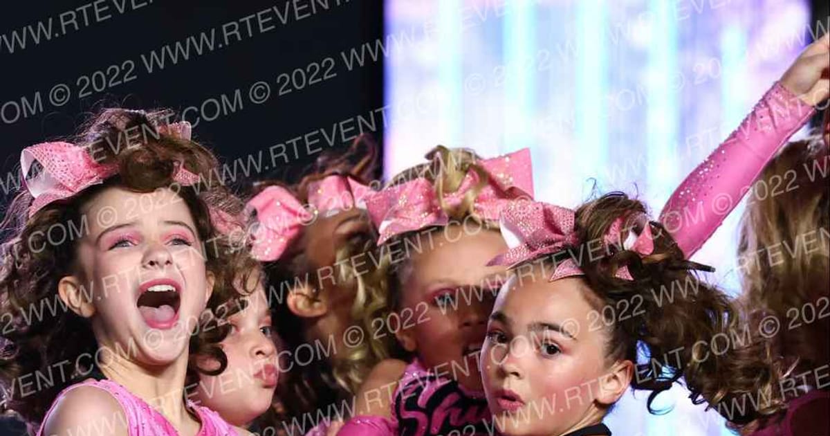Lawrence County Shine Lovestruck · All Star World Championships Thursday