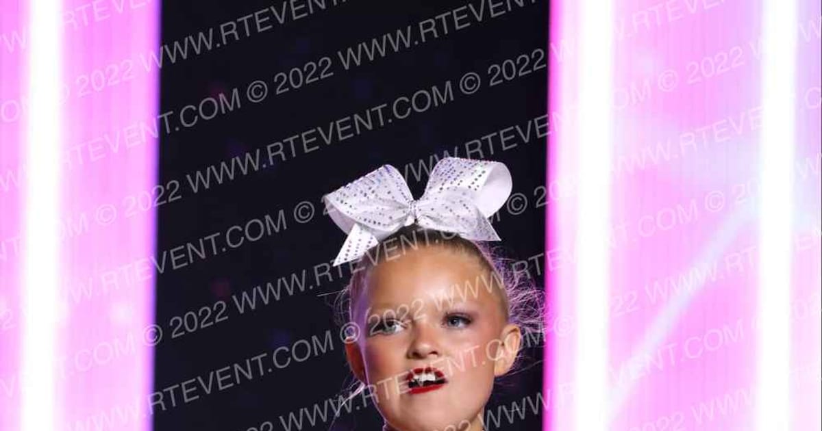 Green Bay Elite Sparkle · All Star Worlds Friday