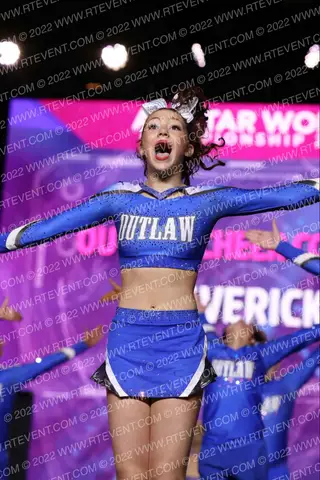 Outlaw Cheer Company Mavericks
