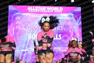 Clique Athletics Bombshells