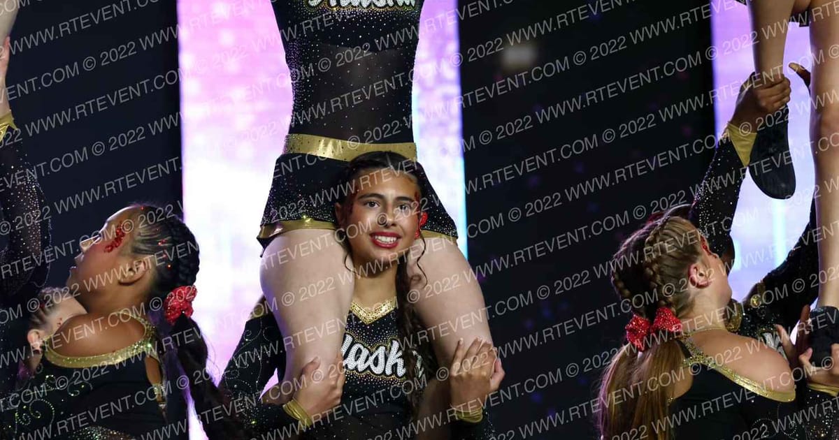Alaska Golden Heart Cheerleading Smoke · All Star World Championships Thursday