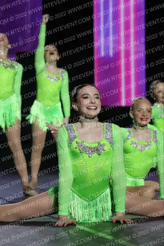Champion Dance & Cheer Strawberry