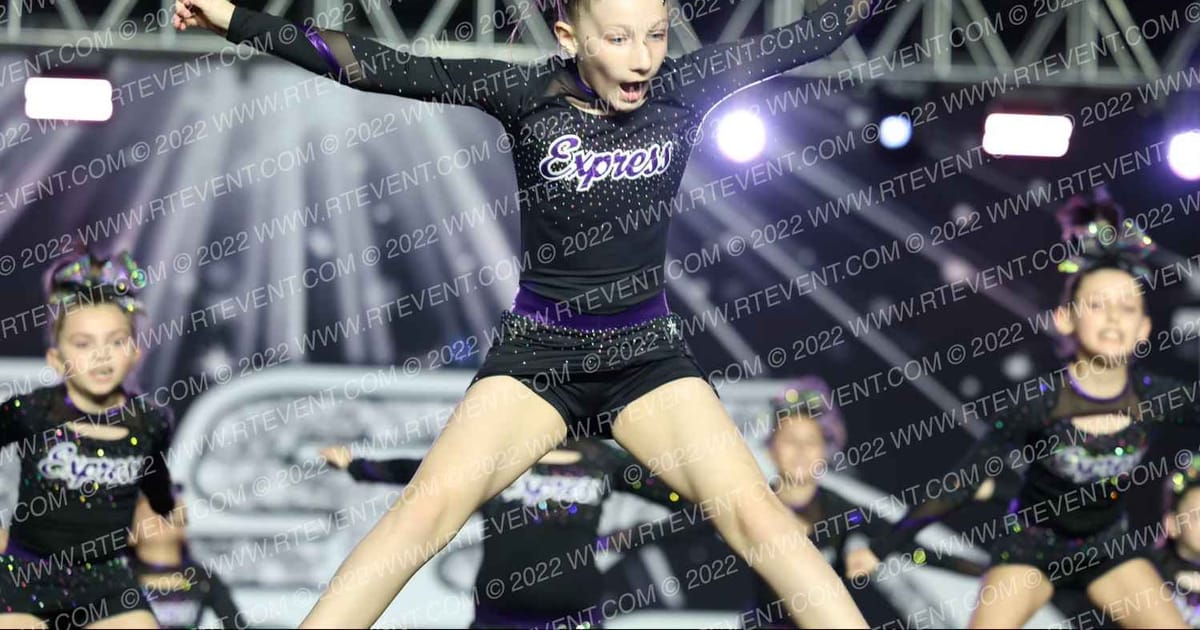 Express Cheer Force Gems · The US Finals Worcester DIDII