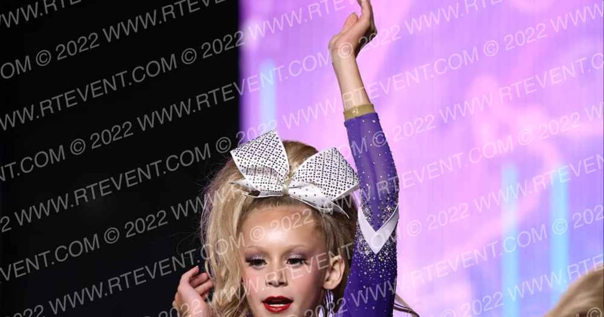Green Bay Elite Ultra Violet · All Star World Championships Saturday