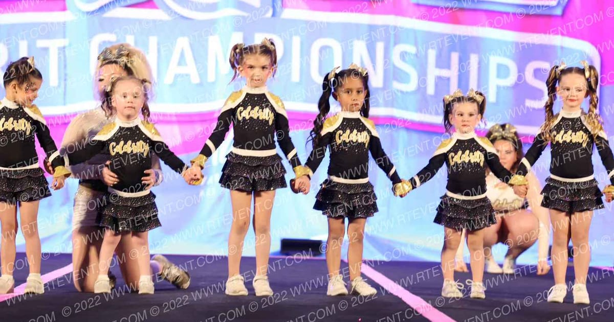 Celebrity Cheer TINY STARS · Aloha York Showdown