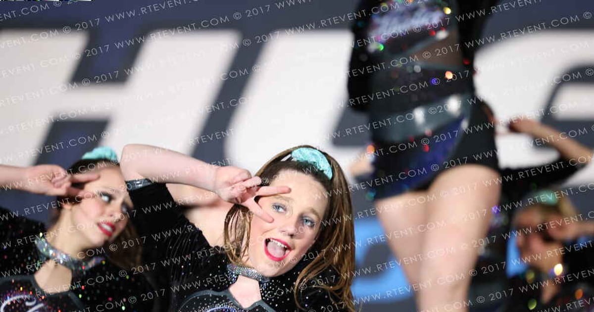 Cheer Athletics - Dallas VogueCats · Athletic Kansas City Nationals