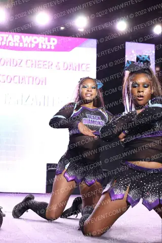 Black Diamondz Cheer & Dance Association Divas Tanzanites
