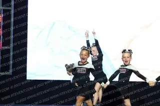 Hession Cheer Academy Pink 'Mingos