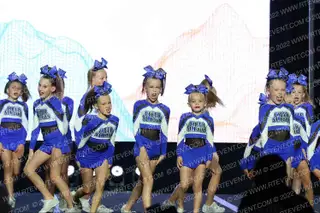 Cheer St Louis Halos
