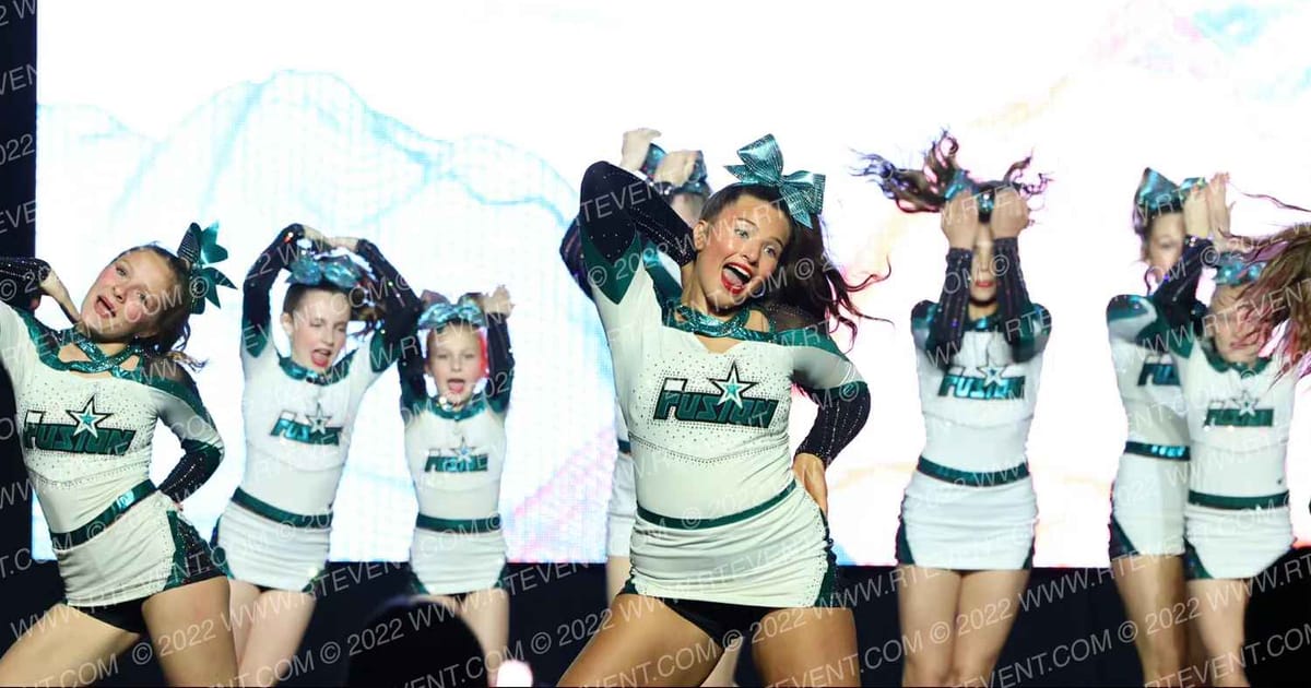 Cheer Fusion Elite Junior Charge · The Midwest Regional Summit