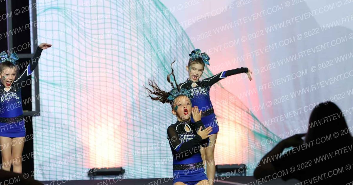 Cheer Athletics St. Louis AcoutiCubs · The Midwest Regional Summit