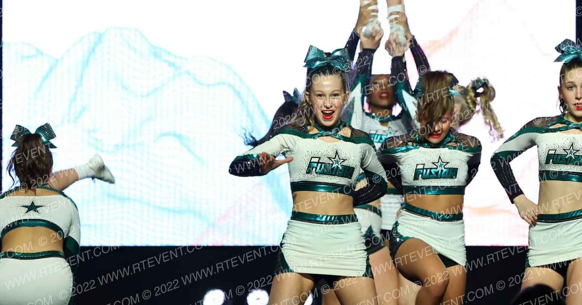 Cheer Fusion Elite Senior Velocity · The Midwest Regional Summit
