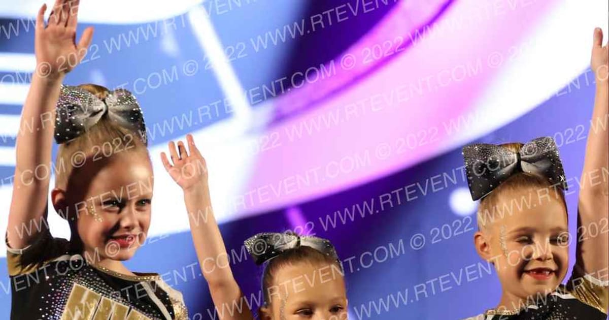 The Hive Cheer Bumble Babes · The US Finals Utah DIDII