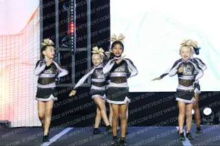 Dragons Elite Golden Divas