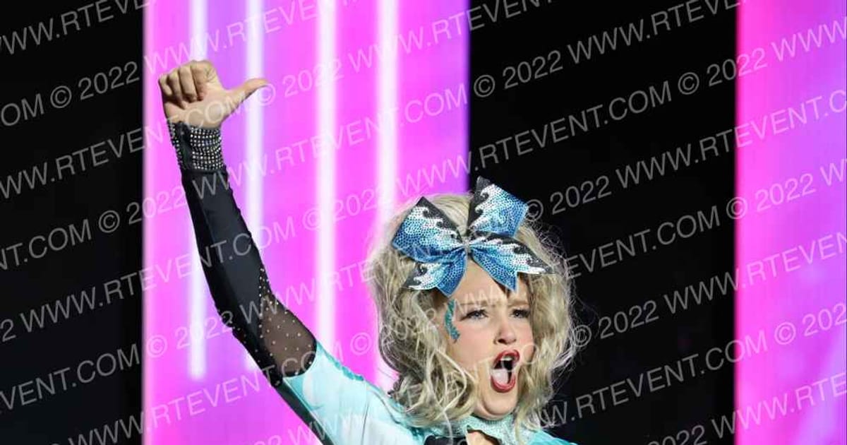 Florida Elite Sharks GREAT WHITE · All Star World Championships Sunday
