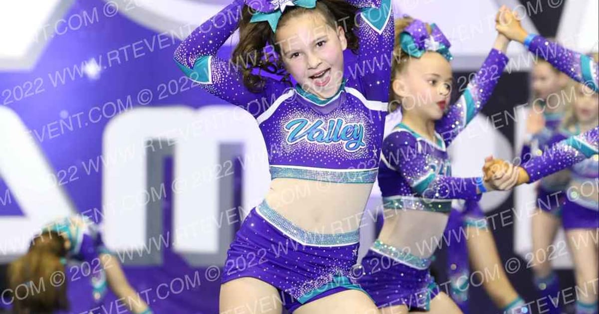 VALLEY CHEER STARSTRUCK · So Cal Challenge Cup
