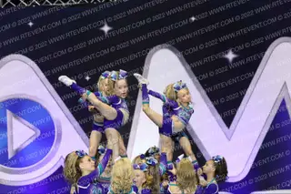 VALLEY CHEER A LISTERS