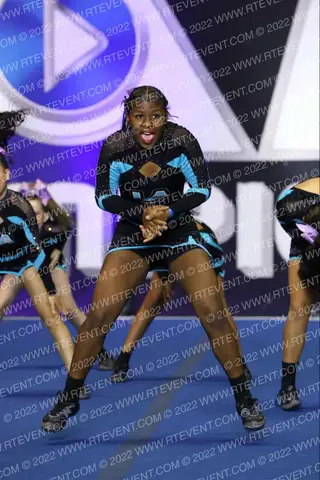 LA DREAM ALL STARS GLOW