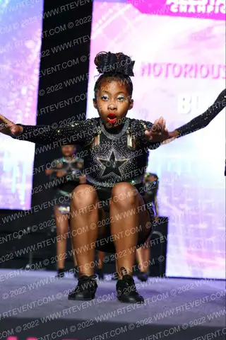 Notorious Superstars Black OUT