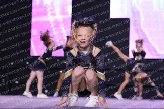 Findlay Cheer Elite Showgirls