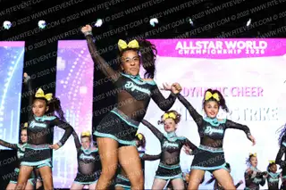 Dynamic Cheer Thunderstrike