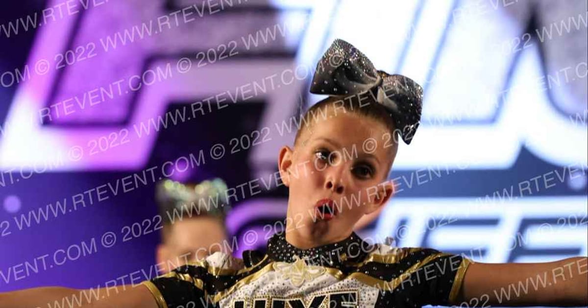 The Hive Cheer Miss Sting · The US Finals Utah DIDII