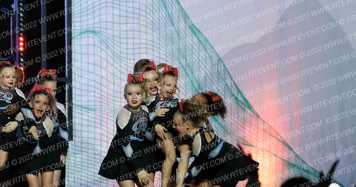 Premier Athletics-Kentucky Glamour Girls · The Midwest Regional Summit