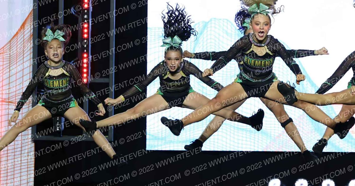 Element Elite Tumbling & Cheer Cobalt · The Midwest Regional Summit