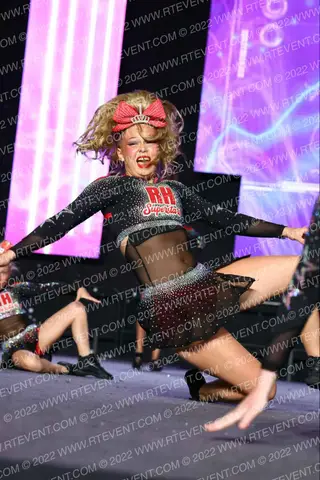 RH Superstars CoverGirls