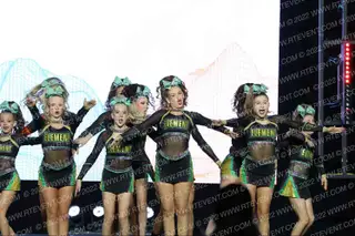 Element Elite Tumbling & Cheer Lady Lithium
