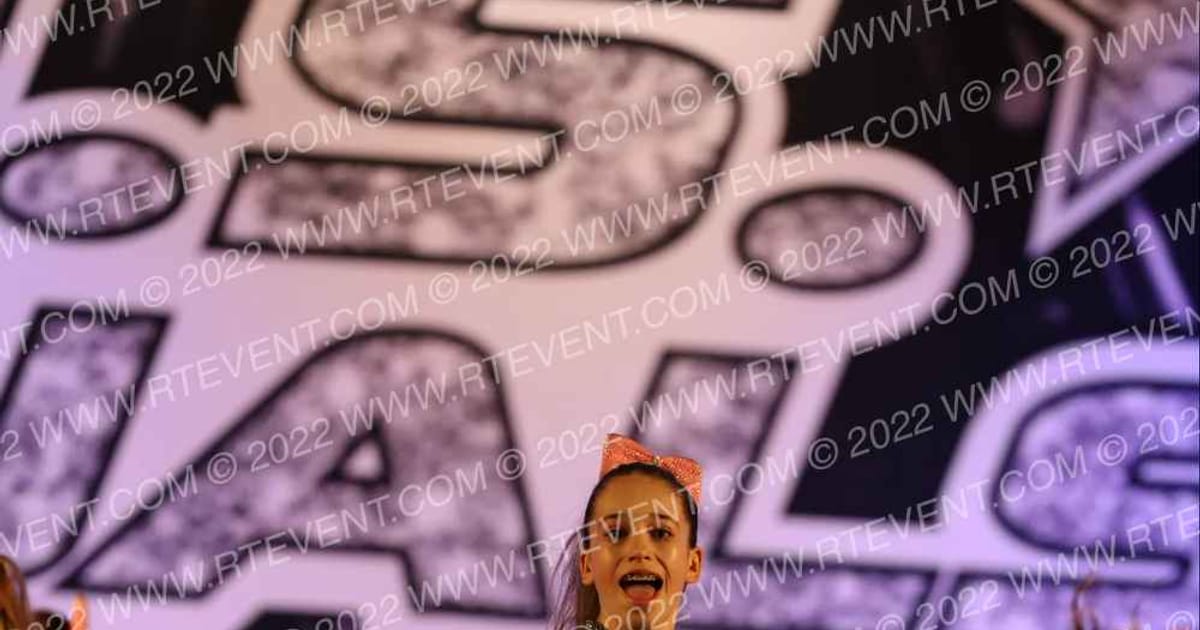 Castle Cheer Factory Royal Divas · The US Finals Trenton DIDII