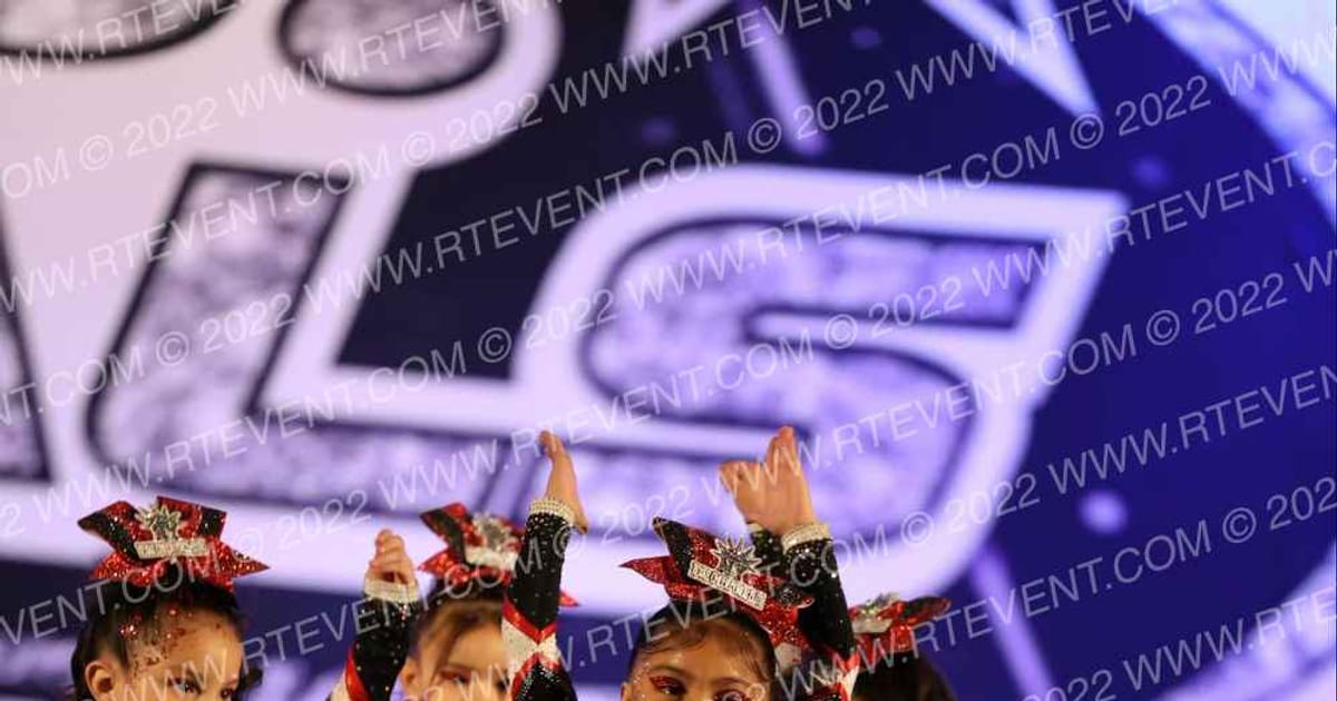 Texas Cheer Force Elite FLAWLESS · The US Finals Trenton DIDII