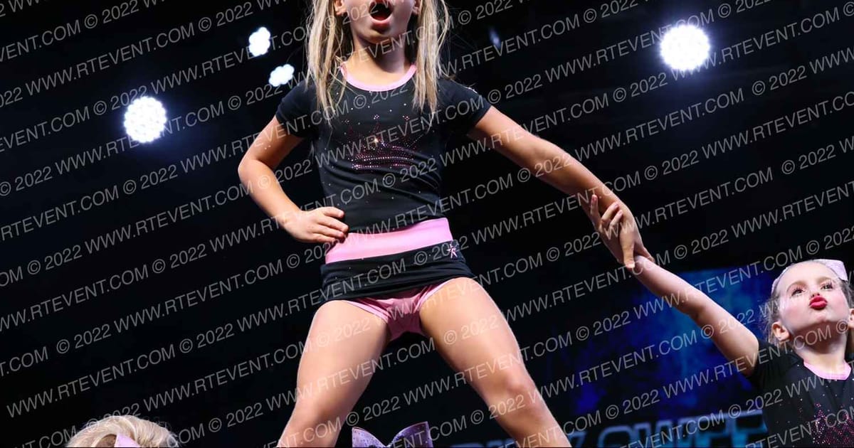 Pink Sweethearts Premier Cheer · Prep and Rec Grand Nationals Soundstage Eighteen Saturday