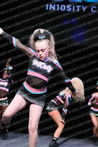 GUCC1 GIRLS In10sity Cheer Allstars