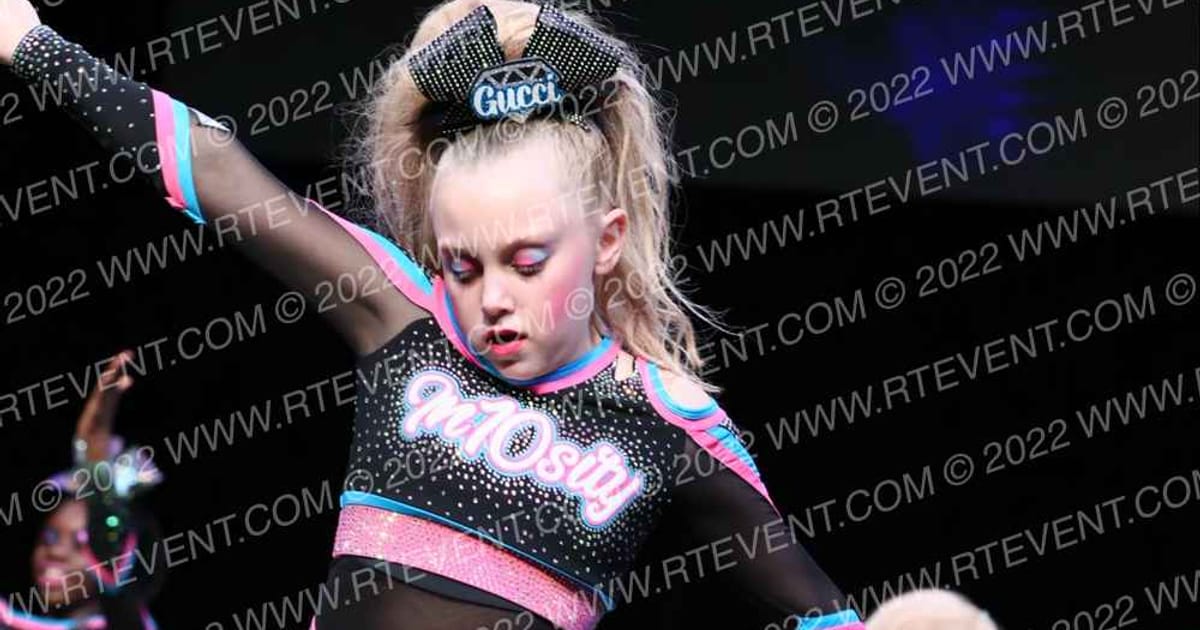 GUCC1 GIRLS In10sity Cheer Allstars · Prep and Rec Grand Nationals Soundstage Eighteen Saturday