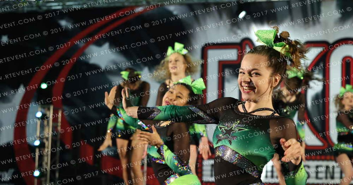 Element Elite Tumbling & Cheer OXYGEN · ENCORE Louisville Showdown