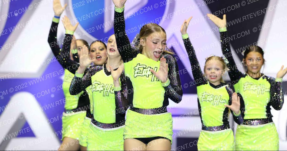 ELITE HIVE CHEER BLACK VENOM · So Cal Challenge Cup
