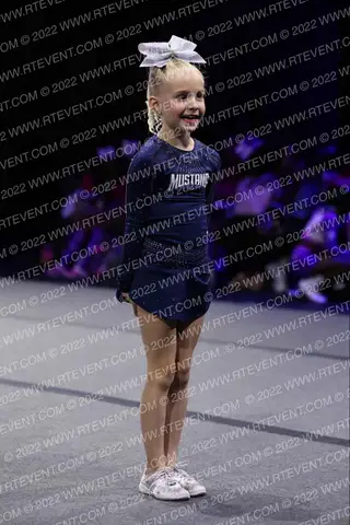 Cavaliers Mustang Cheer