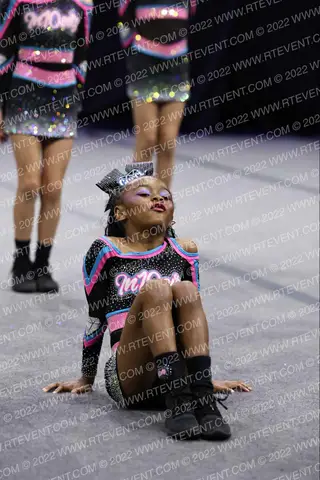 GUCC1 GIRLS In10sity Cheer Allstars