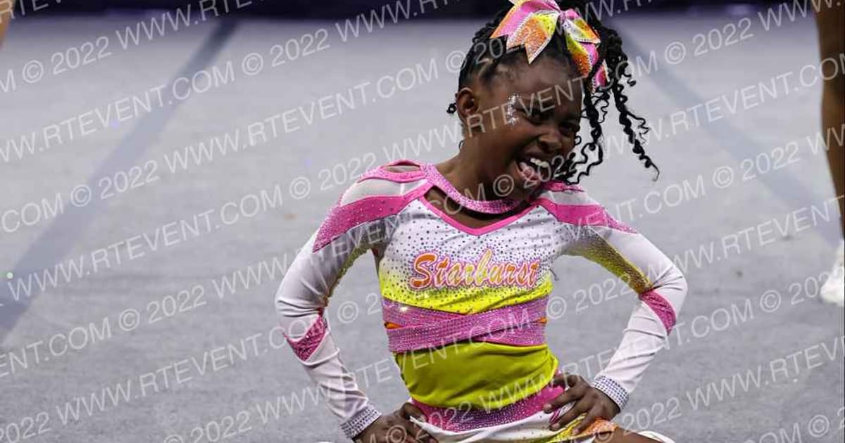Radiance Starburst Elite Cheer · Prep and Rec Grand Nationals Sound Stage Twenty One Sunday