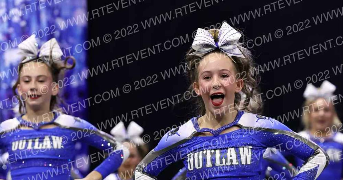 Regulators Outlaw Cheer Company · Prep and Rec Grand Nationals Sound Stage Twenty One Sunday