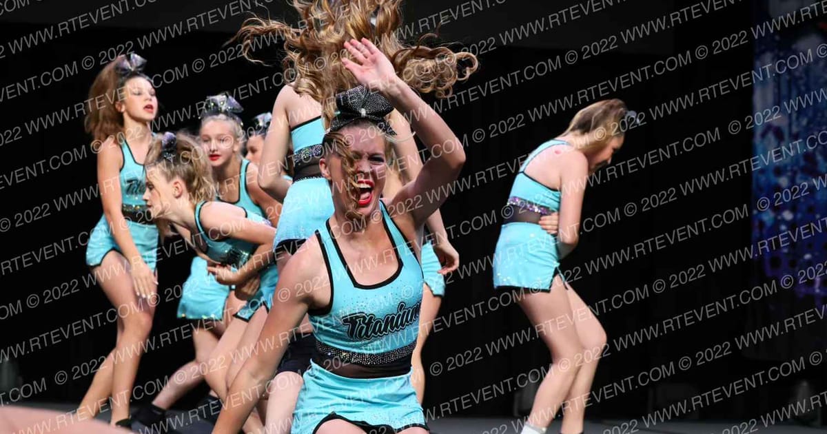 Midnight Titanium Cheer and Tumble · Prep and Rec Grand Nationals Soundstage Eighteen Sunday