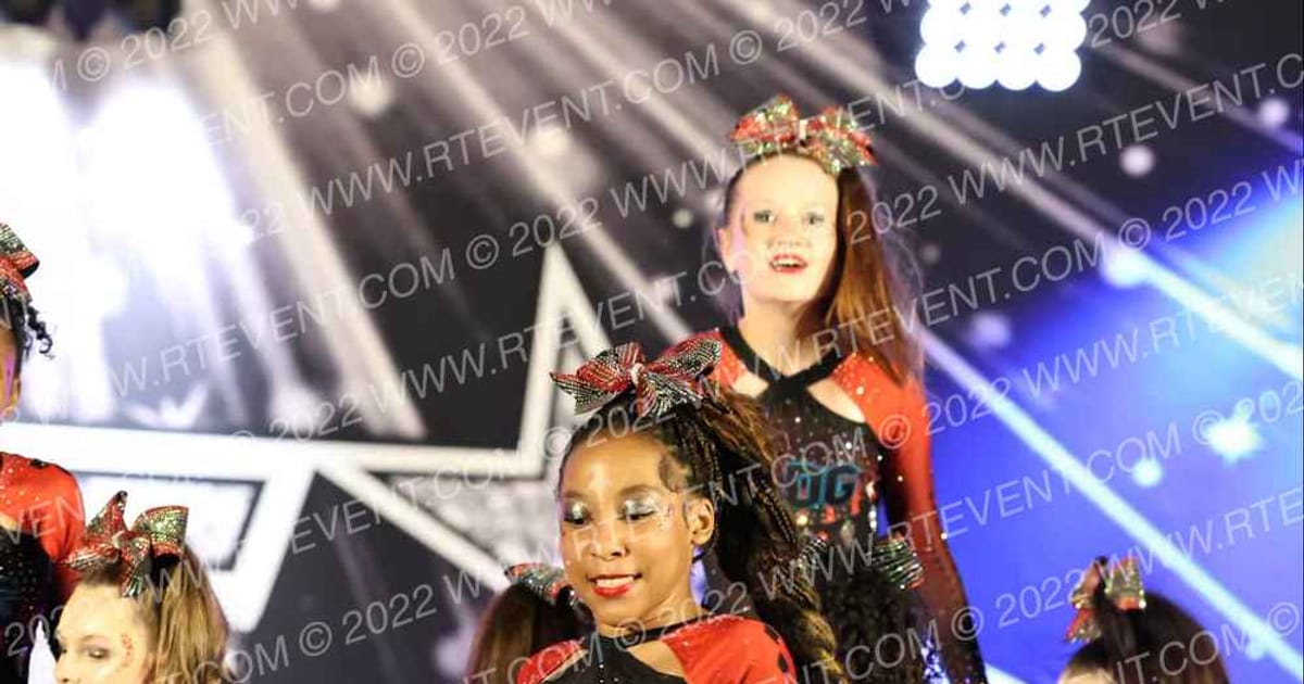 Hillsborough Cheer & Dance Tahiti · The US Finals Virginia Beach