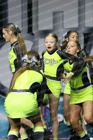 ELITE HIVE CHEER BLACK VENOM